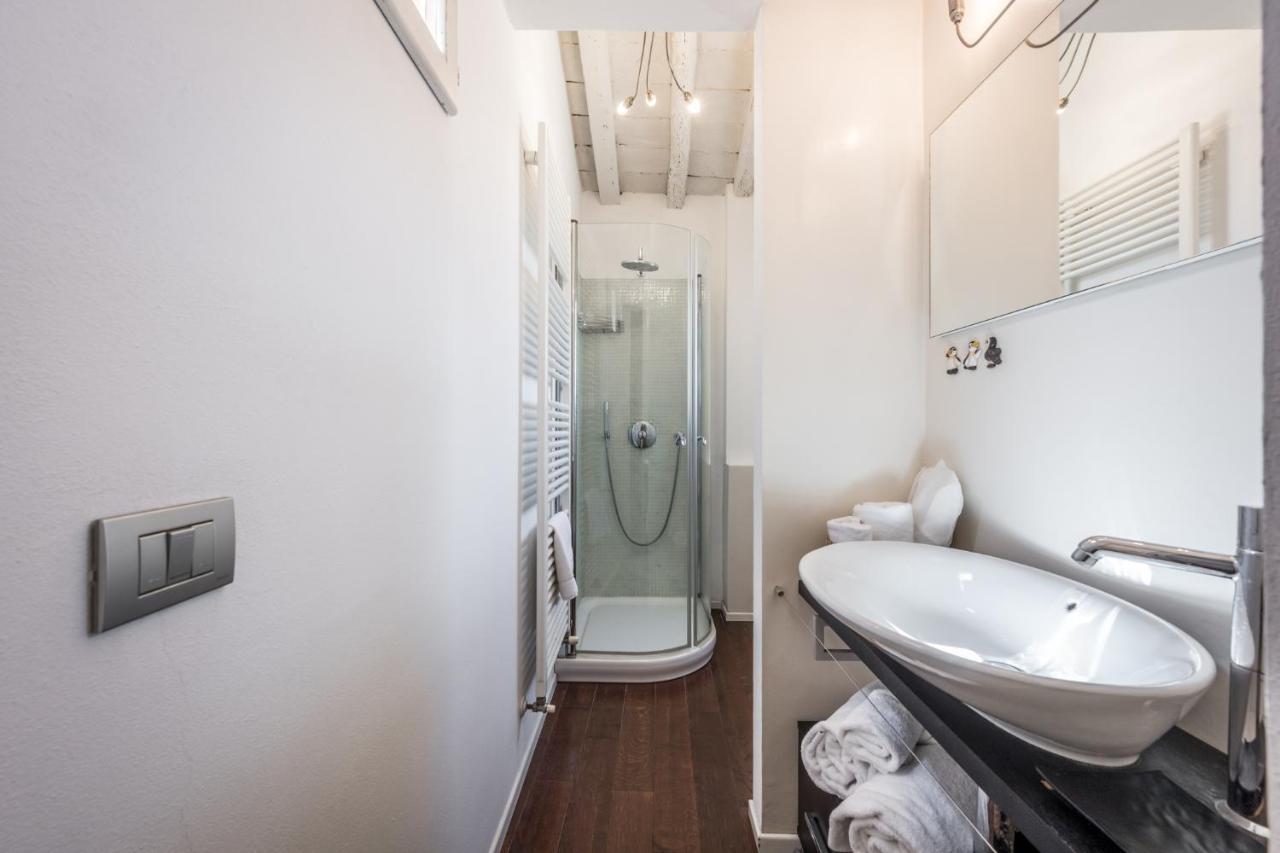 مودينا Emilia Suite Urban المظهر الخارجي الصورة